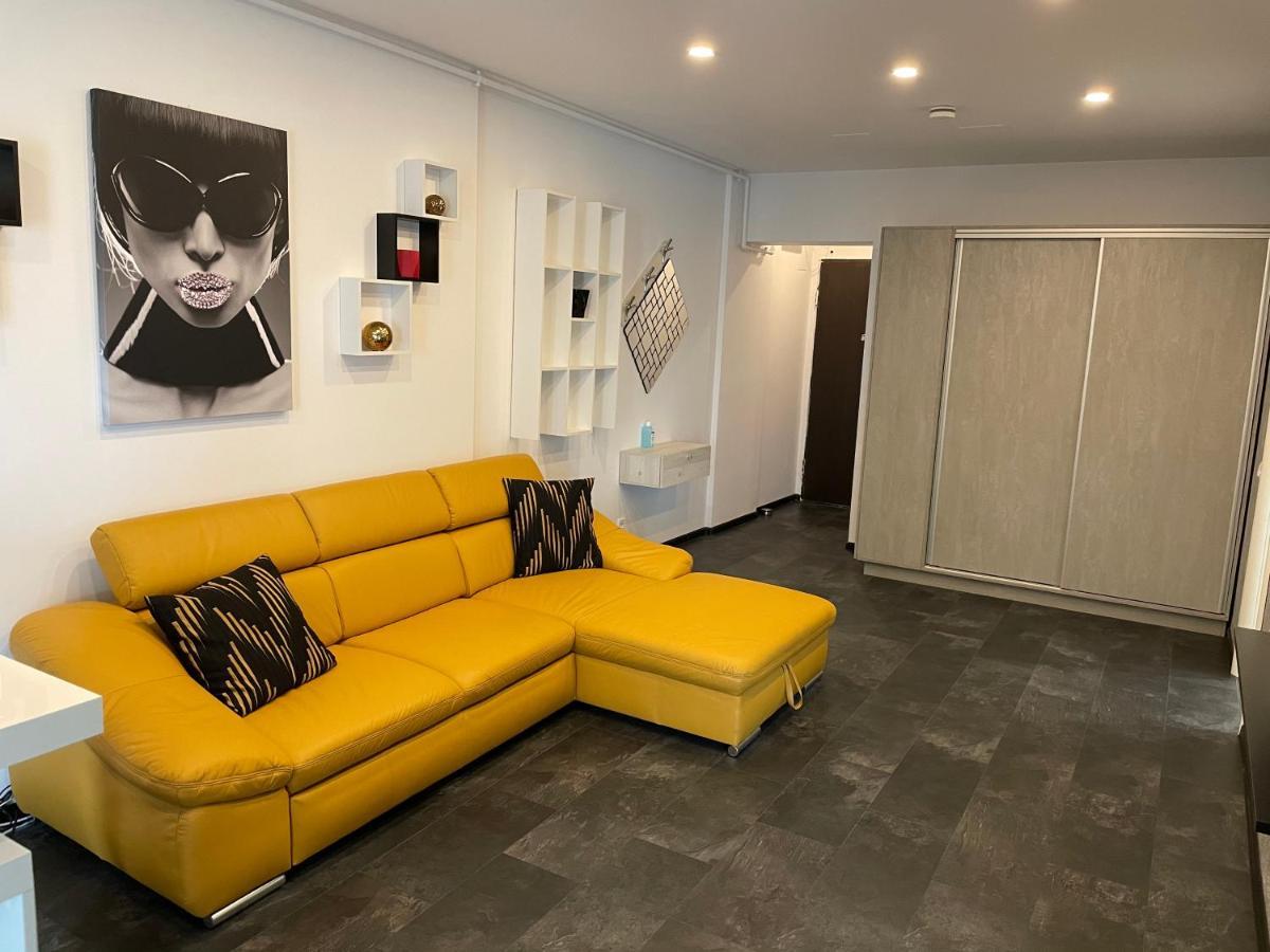 Fancy Westpark 2 Residence Lakeview W7 Bukarest Exterior foto
